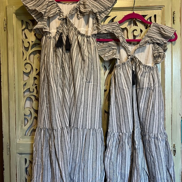 🚫GIFTED🚫 Vignette Striped Dress - Picture 12 of 15